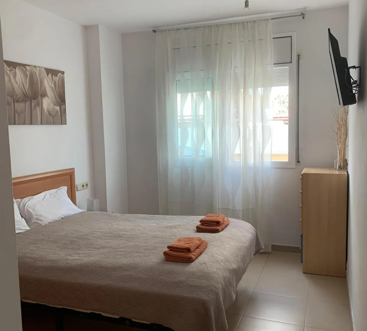 Apartament 70M2 Apt 2Bedrooms 25M2Terrace, 4Pools, 3Min Beach Lloret de Mar